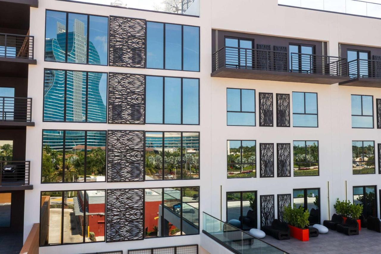 Dolce By Wyndham Hollywood Hotel Exterior foto